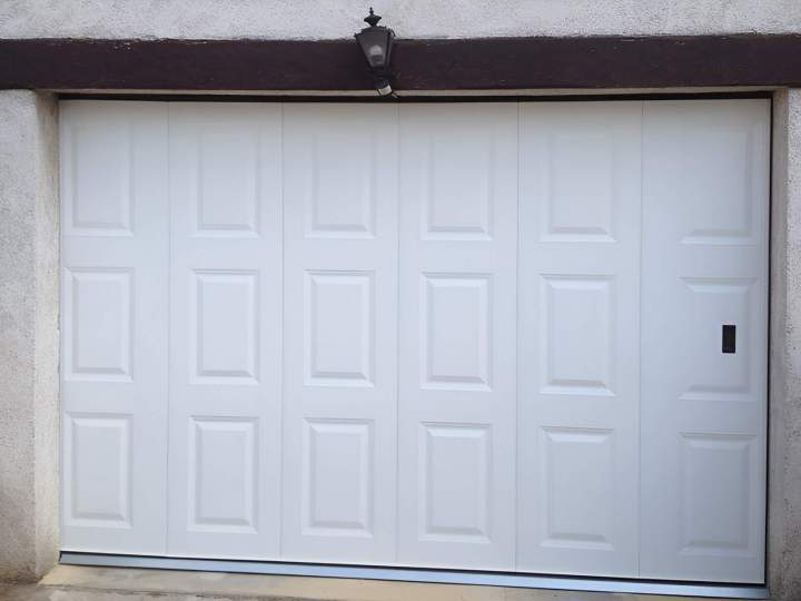 Porte de garage Orléans