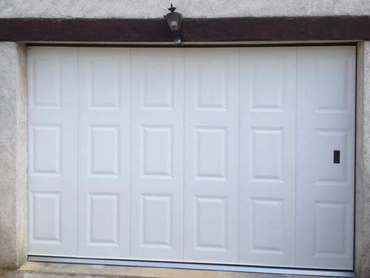 Porte de garage Orléans
